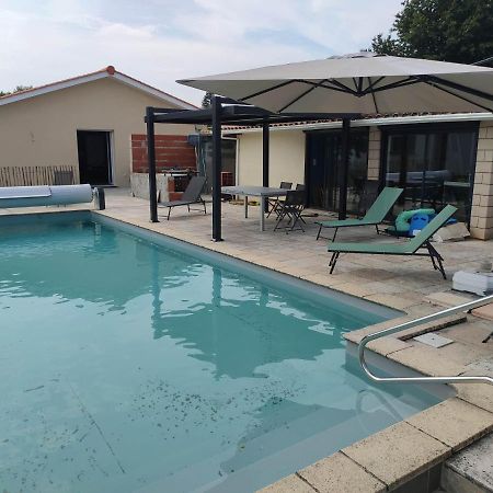 2 Maisons De 3 Et 2 Chambres Avec Grande Piscine Commune ลาเตสเตอ-เดอ-บูค ภายนอก รูปภาพ