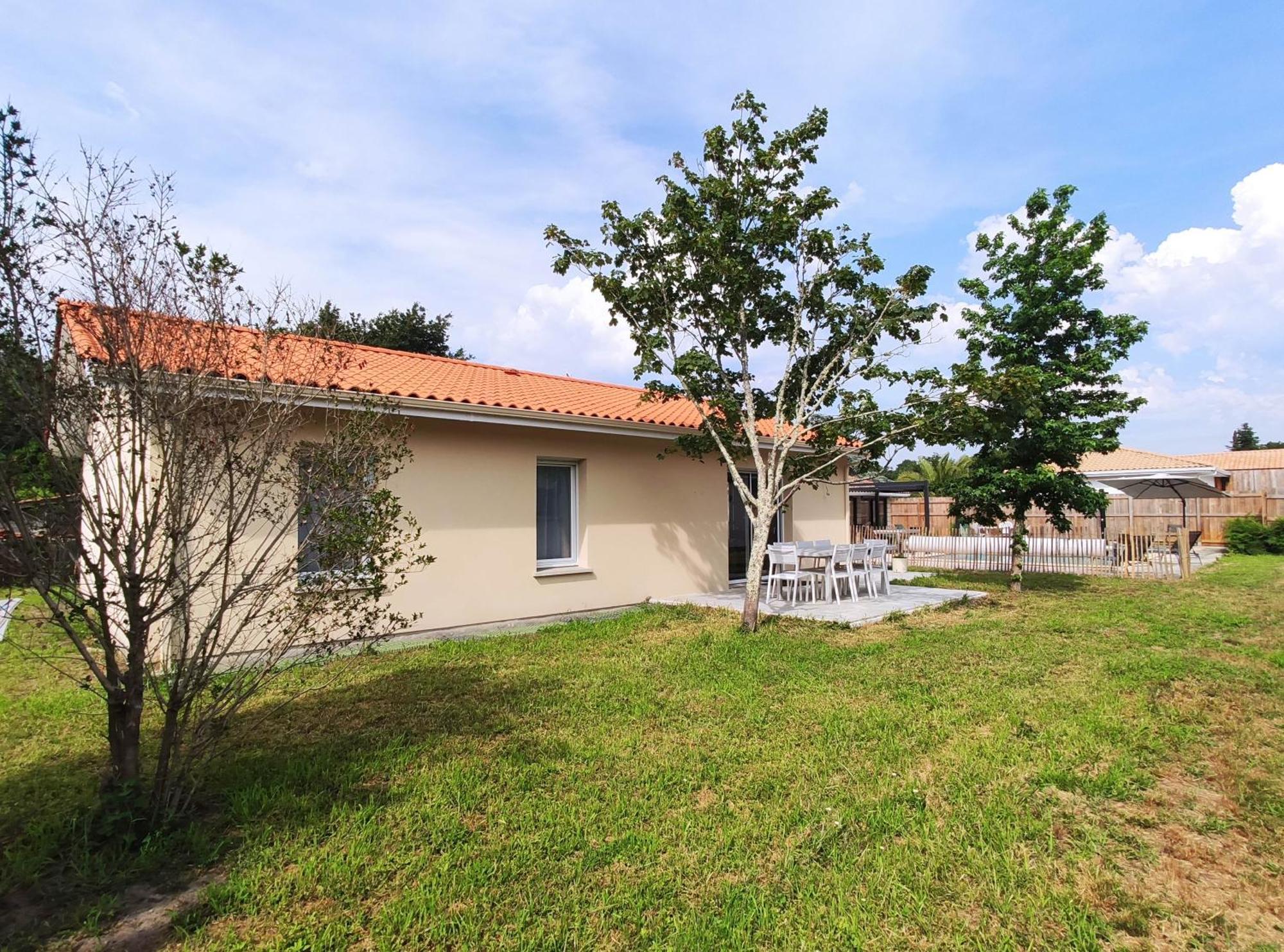 2 Maisons De 3 Et 2 Chambres Avec Grande Piscine Commune ลาเตสเตอ-เดอ-บูค ภายนอก รูปภาพ